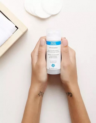 Увлажняющий крем REN - Vita Mineral Daily Supplement Moisturising Cream