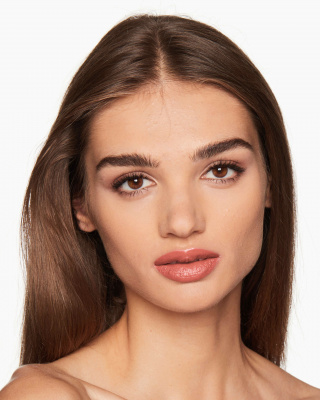 Помада Charlotte Tilbury - Look Of Love K.I.S.S.I.N.G Lipstick - Nude Romance