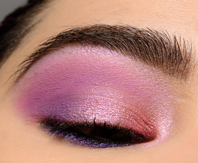 Палетка теней Huda Beauty - Lilac Obsessions Palette