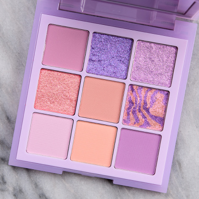Палетка теней Huda Beauty - Lilac Obsessions Palette